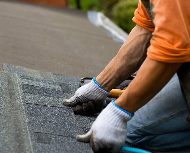 Roof Repair Estimates in Clarksville, TX
